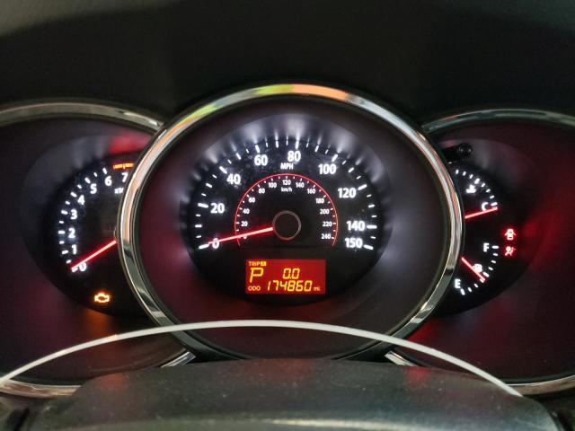 Photo 9 from auction – 2011 KIA SORENTO BA with VIN 5XYKTDA10BG072845