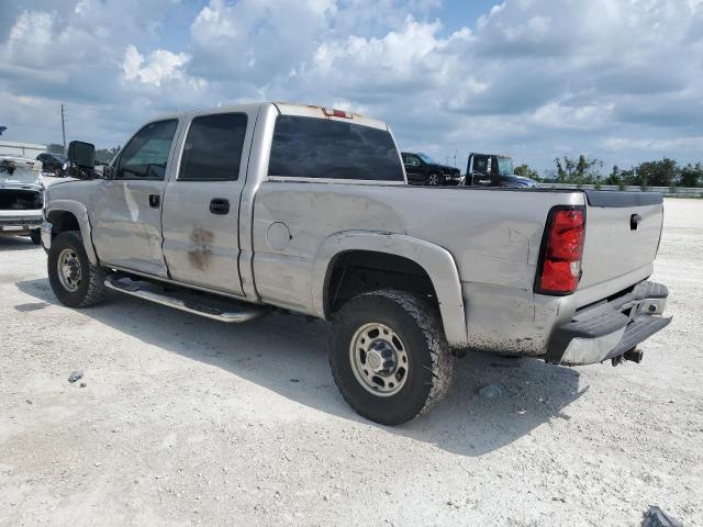 Photo 2 from auction – 2004 CHEVROLET SILVERADO with VIN 1GCHC23294F184490