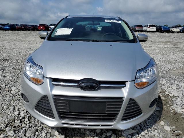 Foto 5 de la subasta – 2014 FORD FOCUS SE con VIN 1FADP3F20EL425687