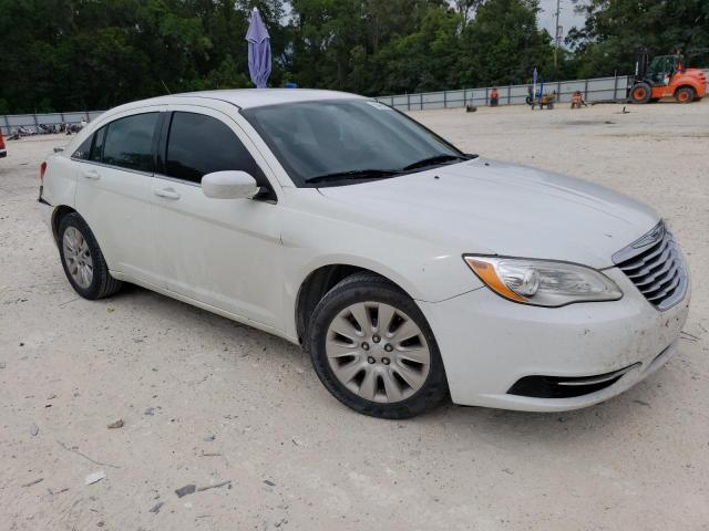 Photo 4 from auction – 2014 CHRYSLER 200 LX with VIN 1C3CCBAB8EN123026