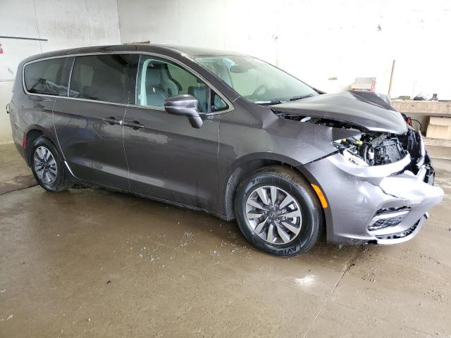 Zdjęcie 4 z aukcji – 2022 CHRYSLER PACIFICA H z VIN 2C4RC1L7XNR134833