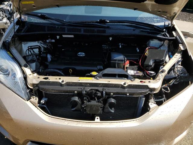 Photo 11 from auction – 2011 TOYOTA SIENNA XLE with VIN 5TDYK3DC4BS121715