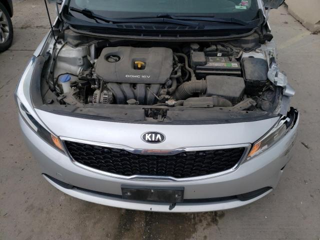 Photo 11 from auction – 2017 KIA FORTE LX with VIN 3KPFL4A75HE146434