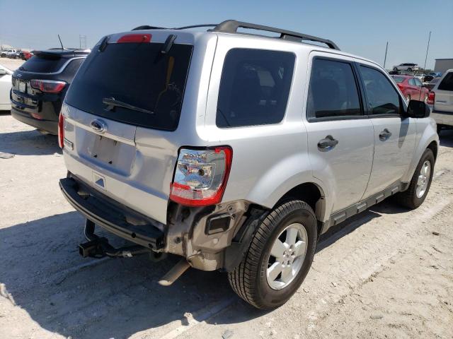 صورة رقم 3 من المزاد - 2010 FORD ESCAPE XLS مع VIN 1FMCU0C75AKC83166