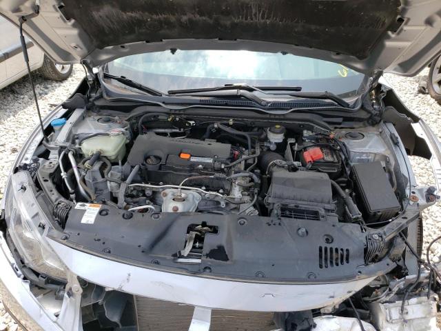 Photo 11 from auction – 2018 HONDA CIVIC LX with VIN 19XFC2F55JE040647