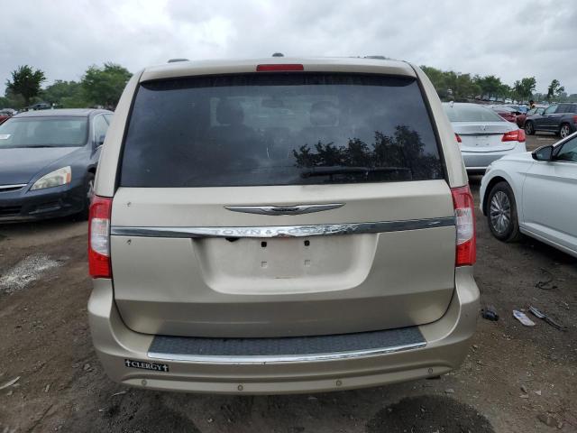 Photo 6 from auction – 2015 CHRYSLER TOWN & COU with VIN 2C4RC1CG2FR618495