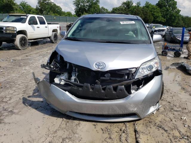Photo 5 from auction – 2012 TOYOTA SIENNA XLE with VIN 5TDDK3DC2CS039269