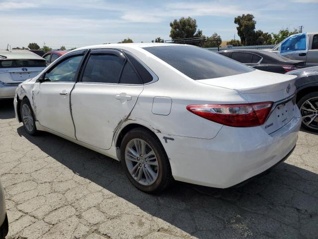 Photo 2 from auction – 2015 TOYOTA CAMRY LE with VIN 4T1BF1FK0FU102658