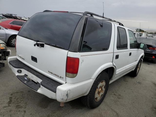 Photo 3 from auction – 2001 CHEVROLET BLAZER with VIN 1GNDT13W712130482
