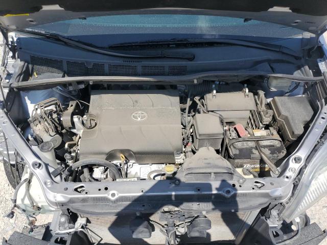 Photo 11 from auction – 2013 TOYOTA SIENNA XLE with VIN 5TDYK3DC2DS312245