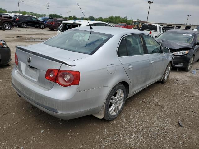 Photo 3 from auction – 2007 VOLKSWAGEN JETTA WOLF with VIN 3VWEF71K87M137513