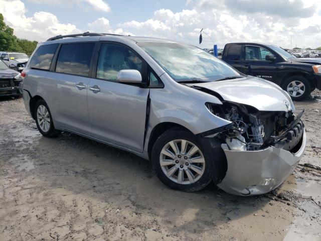 Photo 4 from auction – 2012 TOYOTA SIENNA XLE with VIN 5TDDK3DC2CS039269