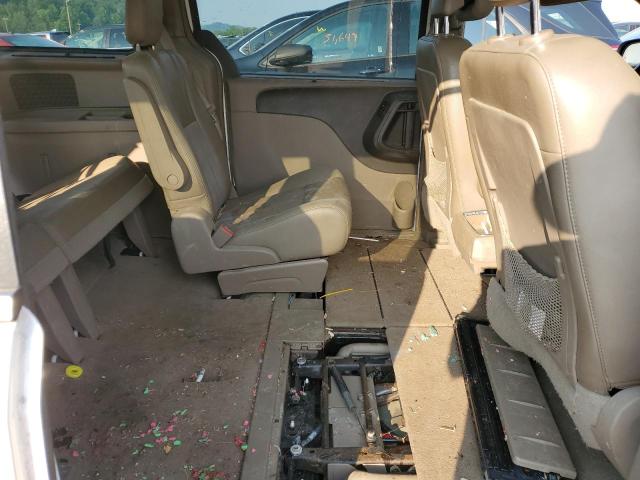 Photo 11 from auction – 2011 CHRYSLER TOWN & COU with VIN 2A4RR8DG8BR704825