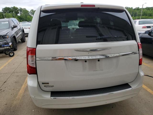 Photo 6 from auction – 2016 CHRYSLER TOWN & COU with VIN 2C4RC1BG2GR230573