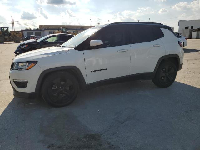 JEEP COMPASS LA 2018 with VIN 3C4NJCBB5JT300236 - Photo from auction