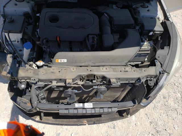 Photo 11 from auction – 2016 HYUNDAI SONATA SE with VIN 5NPE24AF9GH338133