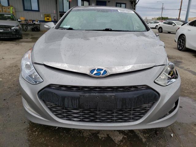 Photo 5 from auction – 2012 HYUNDAI SONATA HYB with VIN KMHEC4A47CA058669