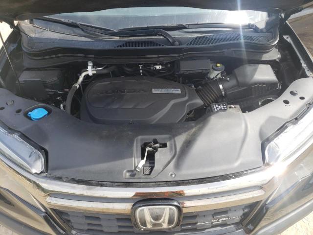 Photo 11 from auction – 2017 HONDA RIDGELINE with VIN 5FPYK3F83HB025085