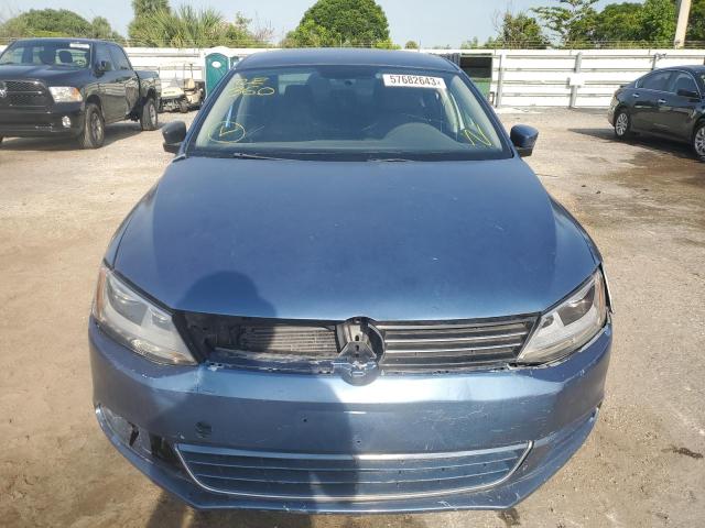 Photo 5 from auction – 2015 VOLKSWAGEN JETTA BASE with VIN 3VW2K7AJXFM404736