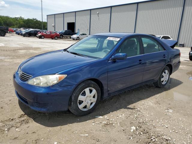 TOYOTA CAMRY AUTO 2005 with VIN 4T1BE32K35U079265 - Photo from auction