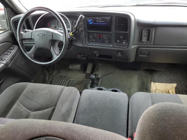 Photo 8 from auction – 2005 CHEVROLET SILVERADO with VIN 1GCHK29U15E209501