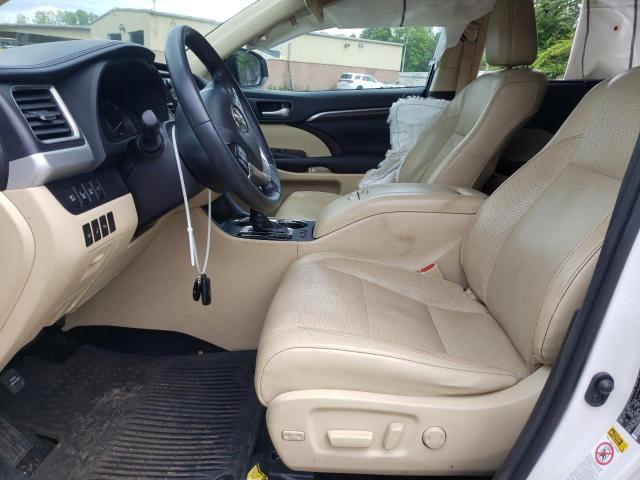 Photo 7 from auction – 2016 TOYOTA HIGHLANDER with VIN 5TDDKRFH6GS302624
