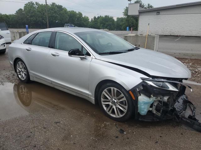 Photo 4 from auction – 2016 LINCOLN MKZ with VIN 3LN6L2GK3GR630038