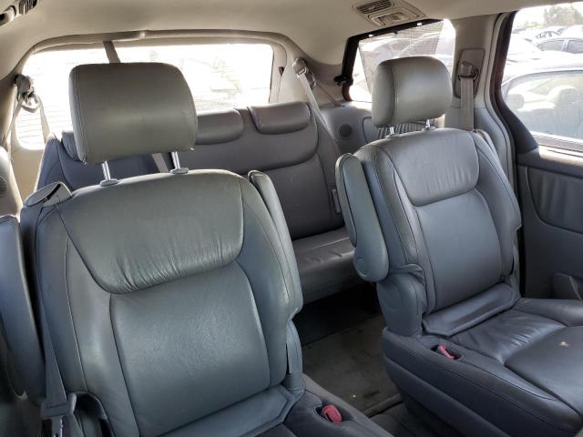 Photo 11 from auction – 2004 TOYOTA SIENNA XLE with VIN 5TDBA22C84S021996