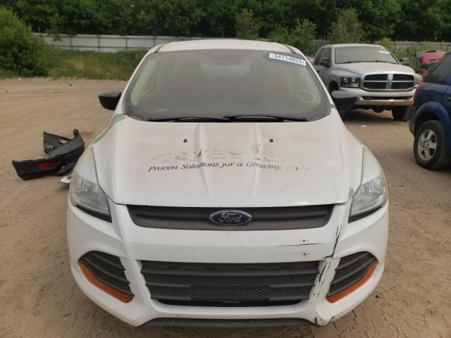 Photo 5 from auction – 2016 FORD ESCAPE S with VIN 1FMCU0F72GUC61750