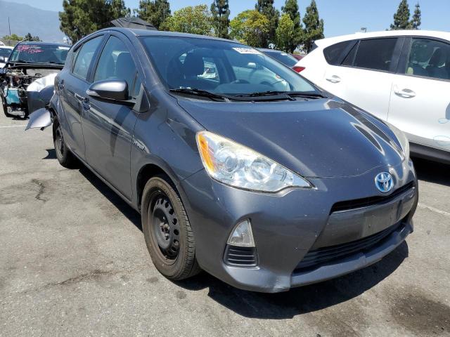 Photo 4 from auction – 2014 TOYOTA PRIUS C with VIN JTDKDTB3XE1574922