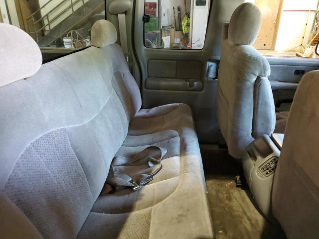 Photo 10 from auction – 2000 CHEVROLET SILVERADO with VIN 2GCEK19T5Y1407640