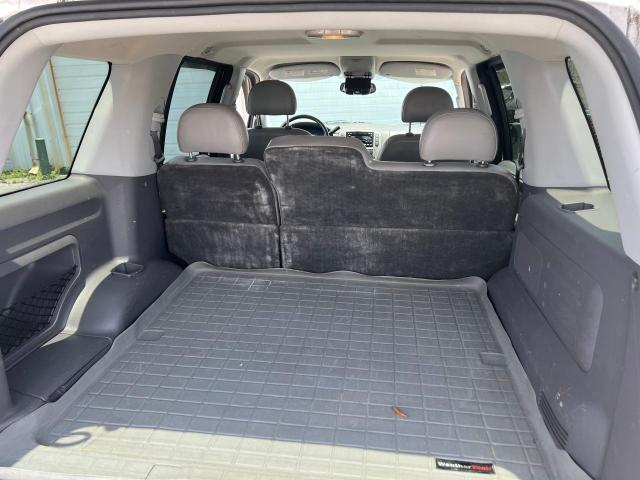 Photo 9 from auction – 2005 FORD EXPLORER X with VIN 1FMZU63K55ZA76551