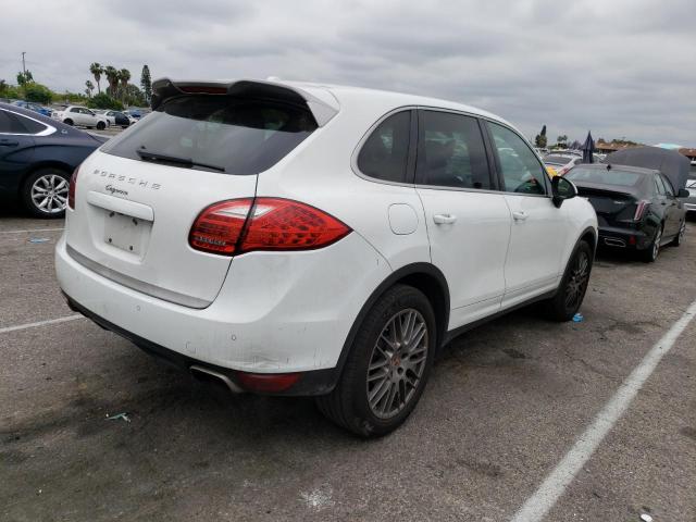 Photo 3 from auction – 2014 PORSCHE CAYENNE with VIN WP1AA2A24ELA07177