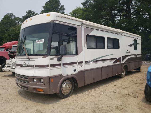 Photo 2 from auction – 2000 WINNEBAGO ADVENTURER with VIN 5B4LP37J7Y3320456