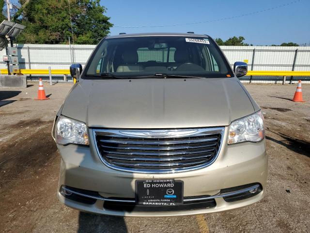 Photo 5 from auction – 2011 CHRYSLER TOWN & COU with VIN 2A4RR8DG0BR721893
