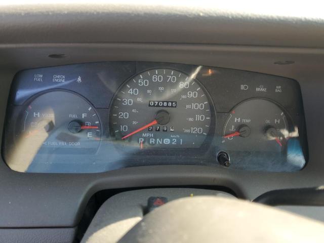 Photo 9 from auction – 2000 MERCURY GRAND MARQ with VIN 2MEFM74W9YX657610