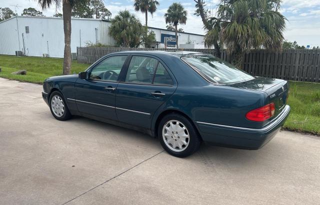 Photo 3 from auction – 1999 MERCEDES-BENZ E 320 with VIN WDBJF65H7XA759266