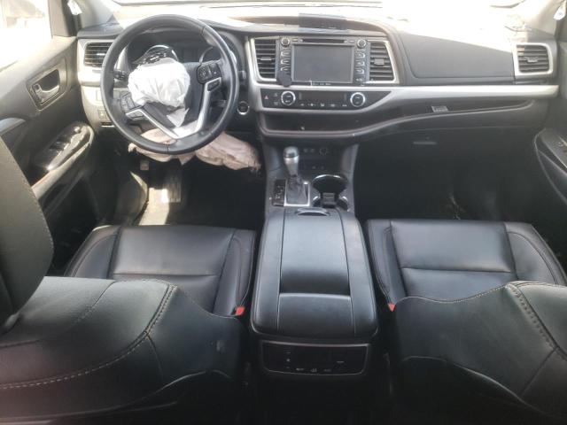 Photo 8 from auction – 2019 TOYOTA HIGHLANDER with VIN 5TDJZRFH4KS580493