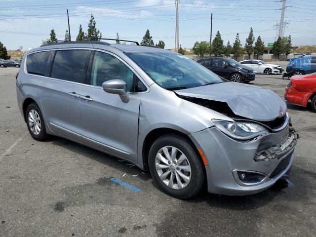 Photo 4 from auction – 2017 CHRYSLER PACIFICA T with VIN 2C4RC1BG0HR739045