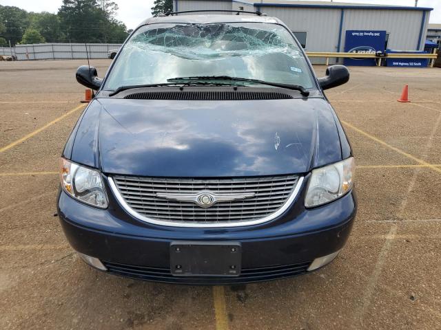 Photo 5 from auction – 2002 CHRYSLER TOWN & COU with VIN 2C8GP54L52R504899