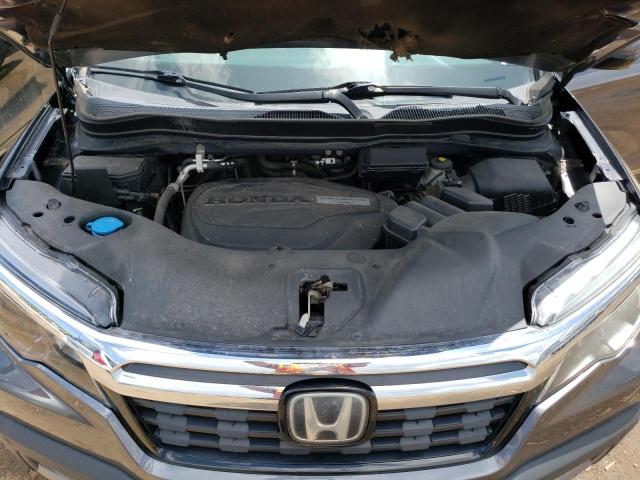 Photo 11 from auction – 2017 HONDA RIDGELINE with VIN 5FPYK3F74HB008352