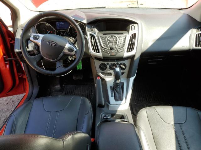 Zdjęcie 8 z aukcji – 2014 FORD FOCUS SE z VIN 1FADP3K20EL256194
