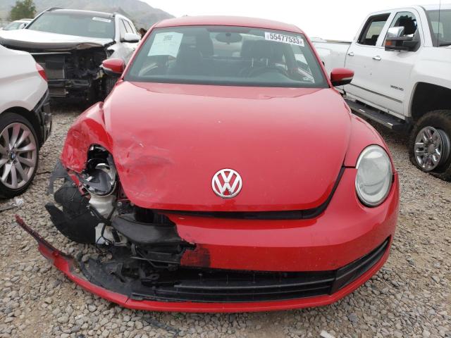 Photo 5 from auction – 2013 VOLKSWAGEN BEETLE with VIN 3VWJP7AT3DM693387