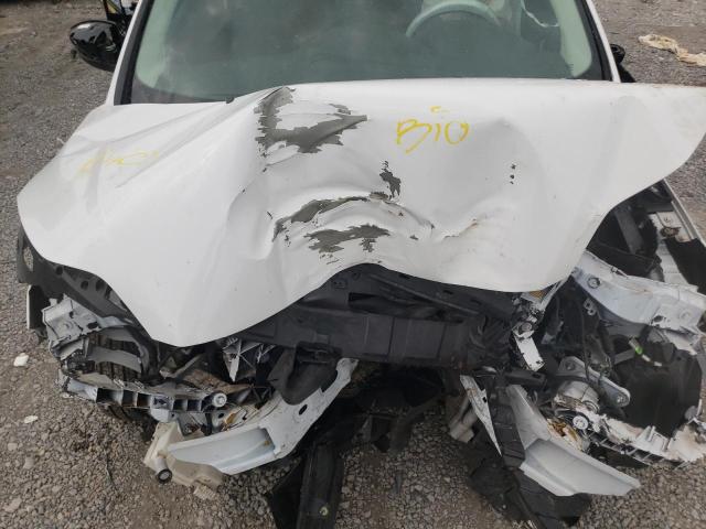 Photo 11 from auction – 2014 FORD FOCUS SE with VIN 1FADP3F21EL368268