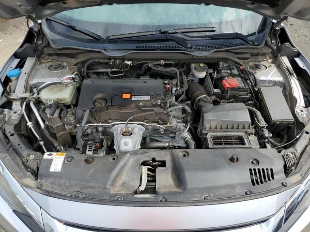 Photo 11 from auction – 2018 HONDA CIVIC LX with VIN 19XFC2F53JE002298