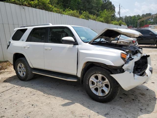 Photo 4 from auction – 2015 TOYOTA 4RUNNER SR with VIN JTEBU5JR0F5204960
