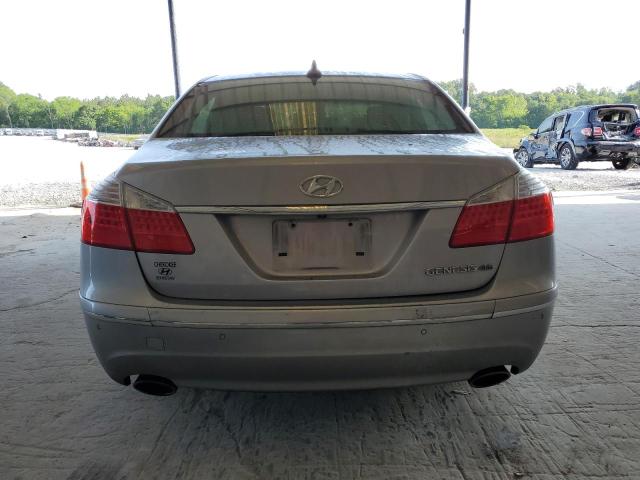 Photo 6 from auction – 2011 HYUNDAI GENESIS 4. with VIN KMHGC4DF5BU138829
