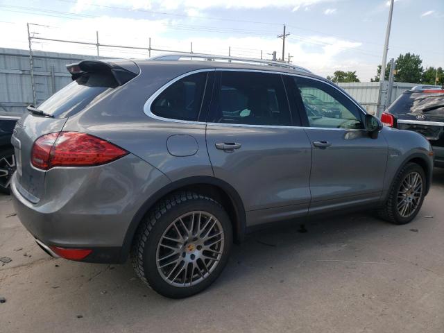Photo 3 from auction – 2011 PORSCHE CAYENNE S with VIN WP1AE2A2XBLA93563