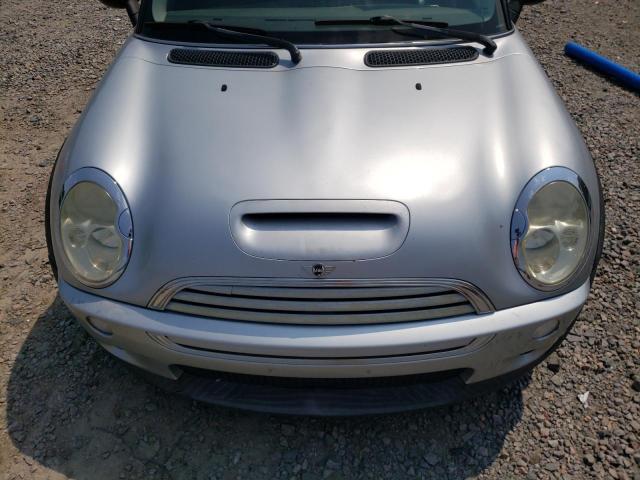 Photo 11 from auction – 2003 MINI COOPER S with VIN WMWRE33433TD70144