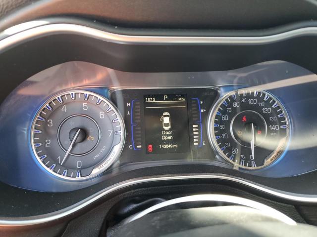 Photo 9 from auction – 2015 CHRYSLER 200 LIMITE with VIN 1C3CCCAG1FN759872